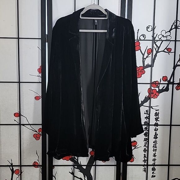 Eileen Fisher Notch Collar Open Front elvet Jacket/ Cardigan in Black - Picture 2 of 10